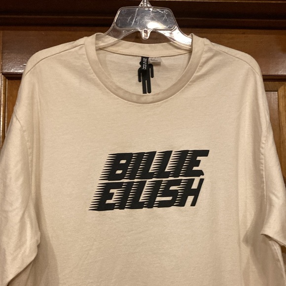 Divided H&M Large Billie Eilish Off-White and Black Tee - Picture 2 of 6